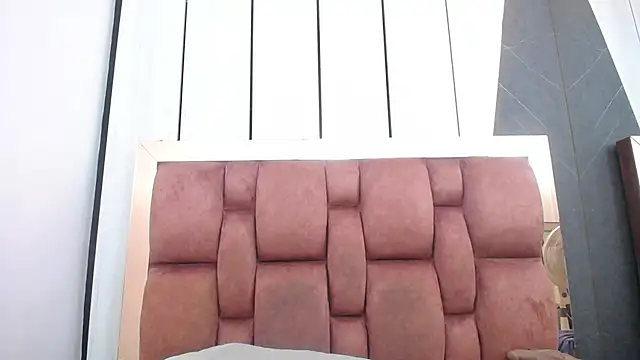 arianna_pearl webcam