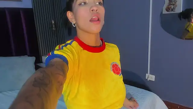 LauraAristizabal webcam