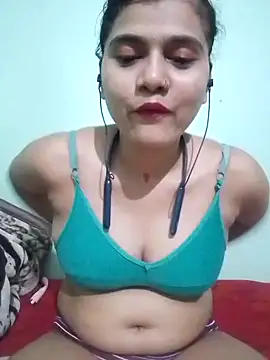 Kiara-Sharma webcam