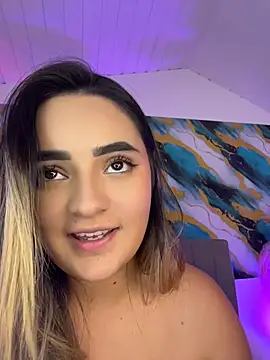 Antonella_Julieta webcam