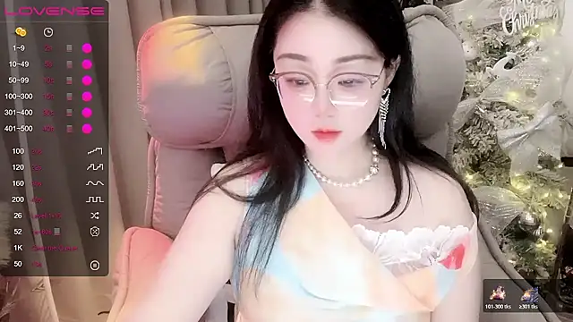 Monica-666888- webcam