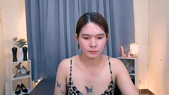 Mimi_Mckinley webcam