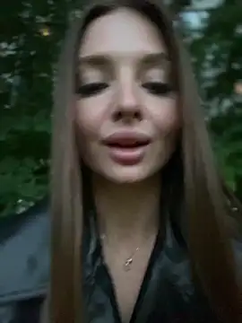 krismagnoly (F young) - vibRRRRate my pussy