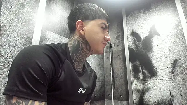 gury_tattoo - Gury_tattoo's free webcam - UK Sex Cams