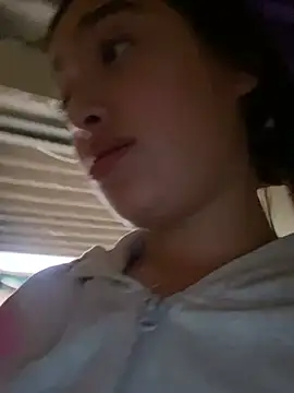 Miakittyyy webcam