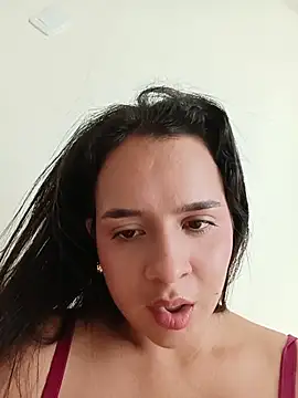Julieth_hot-69 webcam