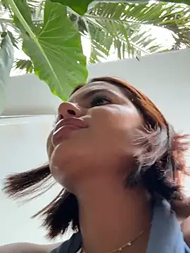 Irina_Velvett webcam