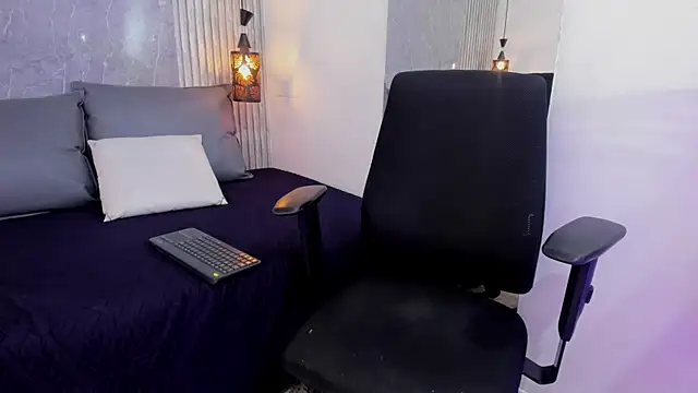 Hisoka_011 webcam