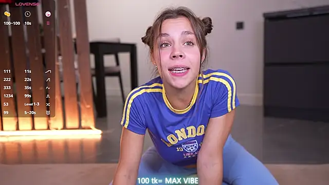 Monika__youthful webcam