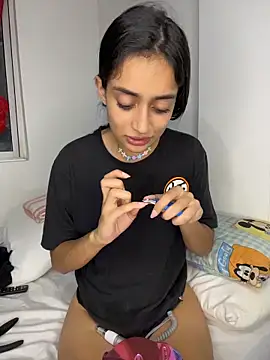 leilani_X webcam