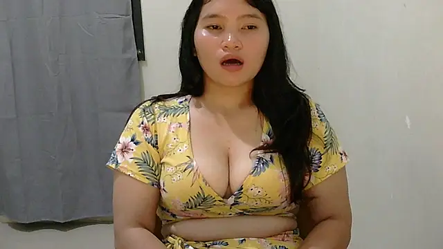 fhwilloughbyxx (F young) - Naked Passionately
