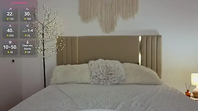 Real_cutie1 webcam
