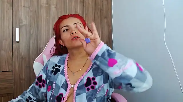 ivy_moons webcam