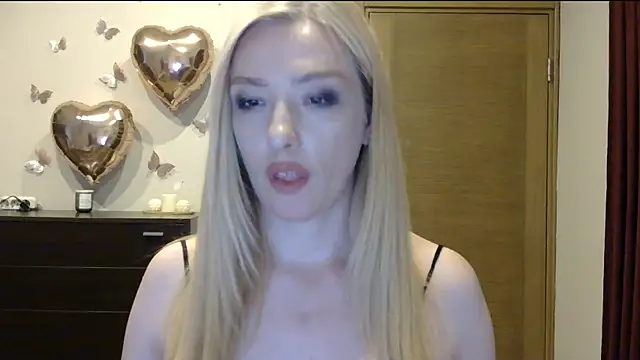 Wild_Silk_Desire webcam