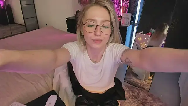 Annie_Leone webcam