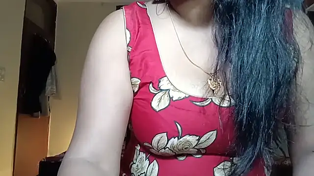 YourDesi_Laila_ webcam