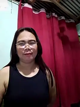 erma_joy - Erma_joy's free webcam - UK Sex Cams