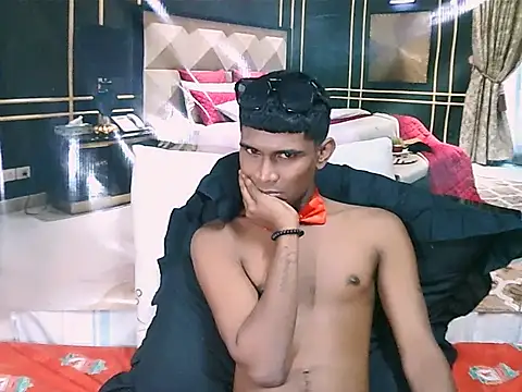 IndianThuggin webcam