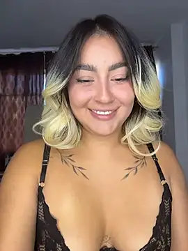 Elina_Hills webcam