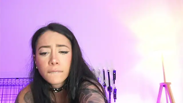Eva-savage webcam