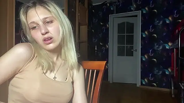 Nelly_Gilbert webcam