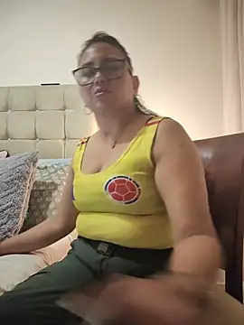 victoriagomez_1 live cam on StripChat