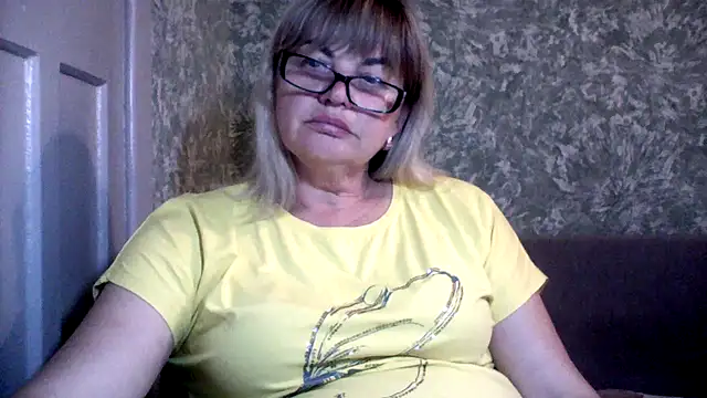 Empress211 webcam