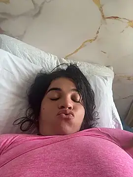 Siri_Luxx webcam