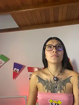 Mia_fox88 webcam