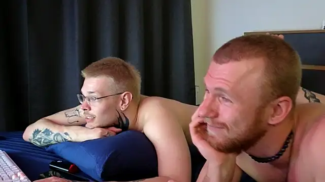 dkaniss webcam