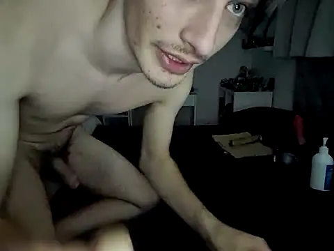 Smelly-Ewan-stinks webcam