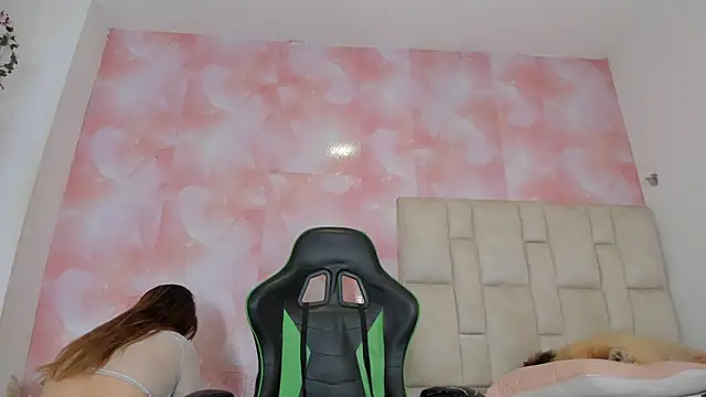 aida_rose_ webcam