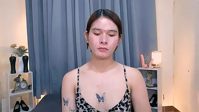 Mimi_Mckinley webcam