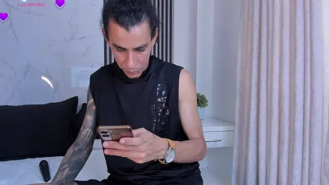 jackandrosse_ - JackAndRosse_'s free webcam - UK Sex Cams