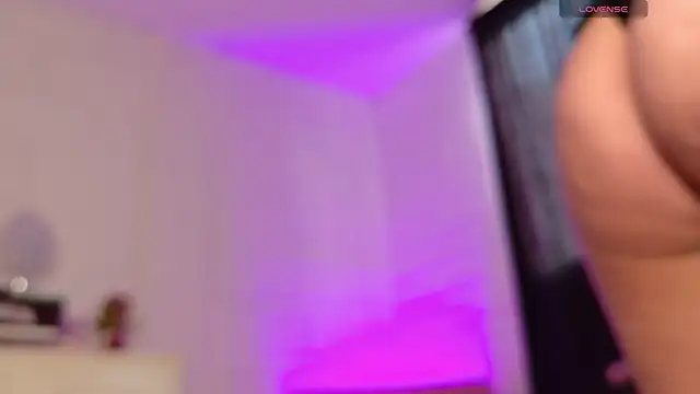 Nyx_Blackmoon webcam