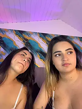 Antonella_Julieta webcam