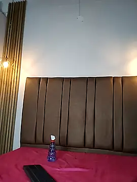 jade_roush webcam