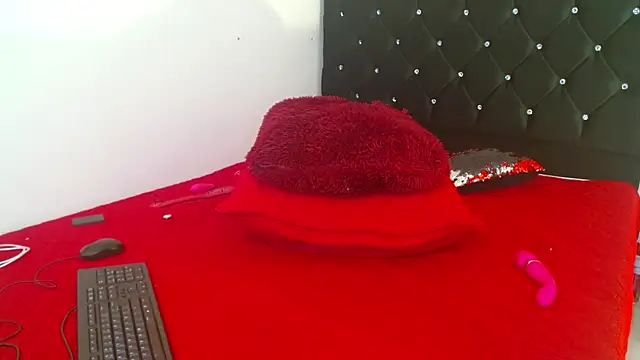 Amoree69 webcam