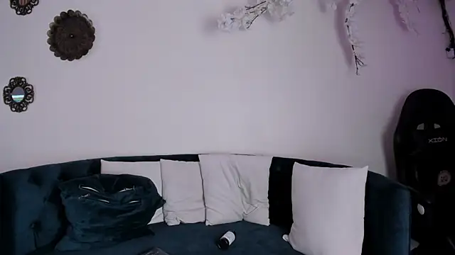 charlotte_mitchell_ webcam
