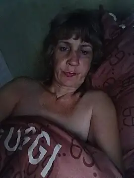 Laura_Kiss webcam
