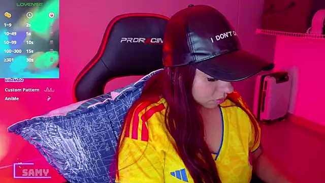 samantha_tattu webcam