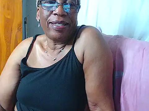 Freakyassnwildx webcam
