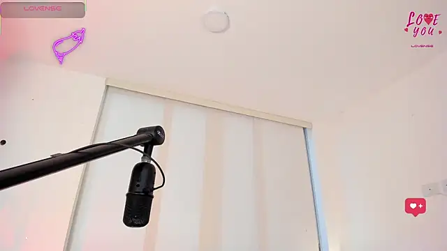 AndreaVelasco webcam