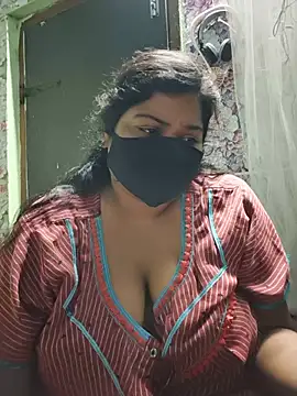 Liyaa_24 webcam