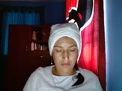 SarahFriendly webcam