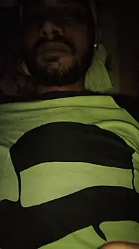 IMBADBOY4U webcam