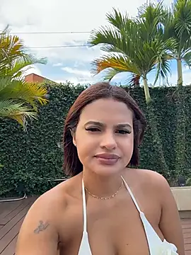 Irina_Velvett webcam