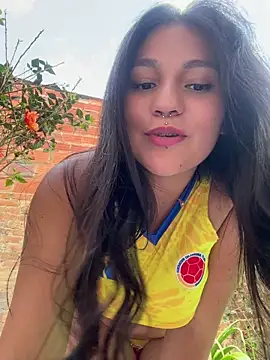 Emily_Gomezz webcam