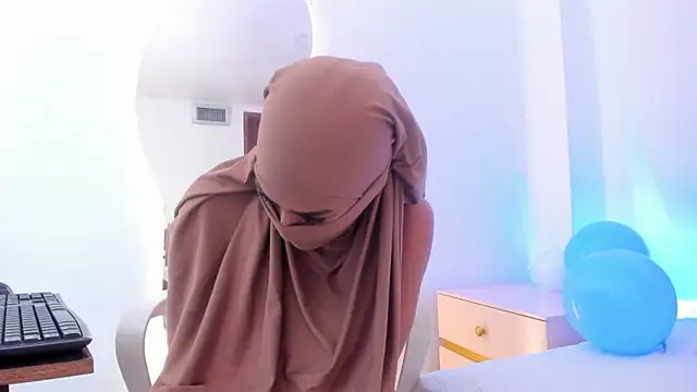 dinanoor (Ask my age) - - Dress off + dance sexy🔥