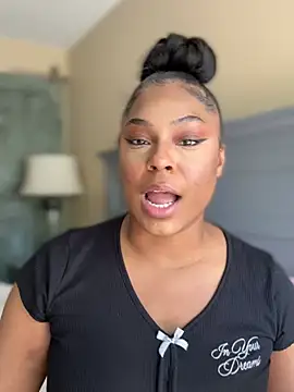 candyluxxxx (F young) - BOOBIES IN YOUR FACE!